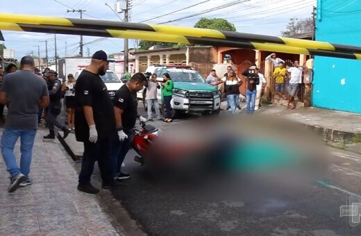 Homem é morto com 20 tiros ao deixar enteado na escola em Manaus - Foto: Reprodução/TV Norte Amazonas