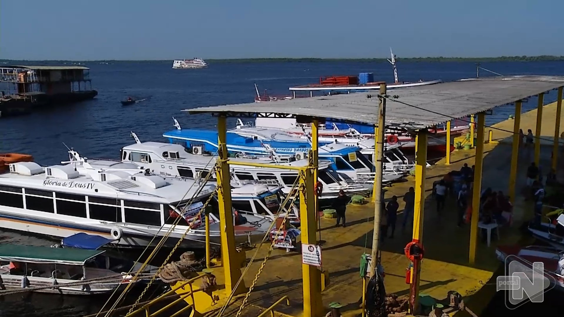 Homem vai buscar mãe no porto e é morto com tiros no rosto em Manaus - Foto: Reprodução/TV Norte Amazonas