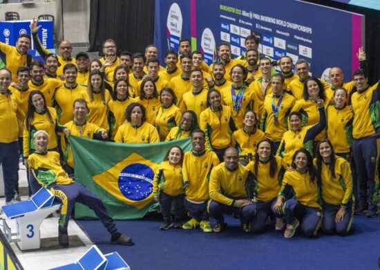 Equipe brasileira de natação paralímpica conquista 46 pódios no Mundial neste domingo (6) - Fotos: Reprodução/ Twitter @cpboficial