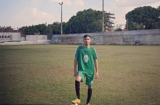 Marcos caiu e bateu cabeça após entrada de outro jogador - Foto: Reprodução/Facebook @marcosdaniel.linhares