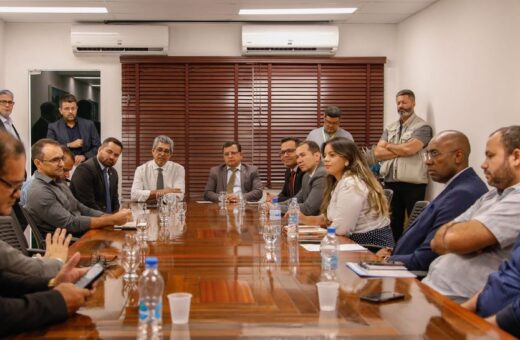 Sem desfecho, reunião debate situação de acampados na Aleac