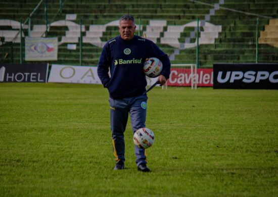 Amazonas FC anuncia Luizinho Vieira como novo técnico