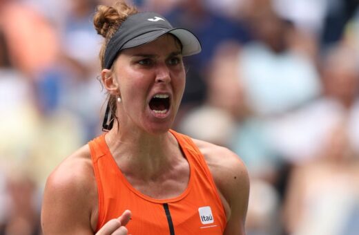 Bia Haddad disputa segunda rodada do Us Open de Tênis em dupla, nesta sexta-feira - Foto: Reprodução/ X @WTA @cbtenis