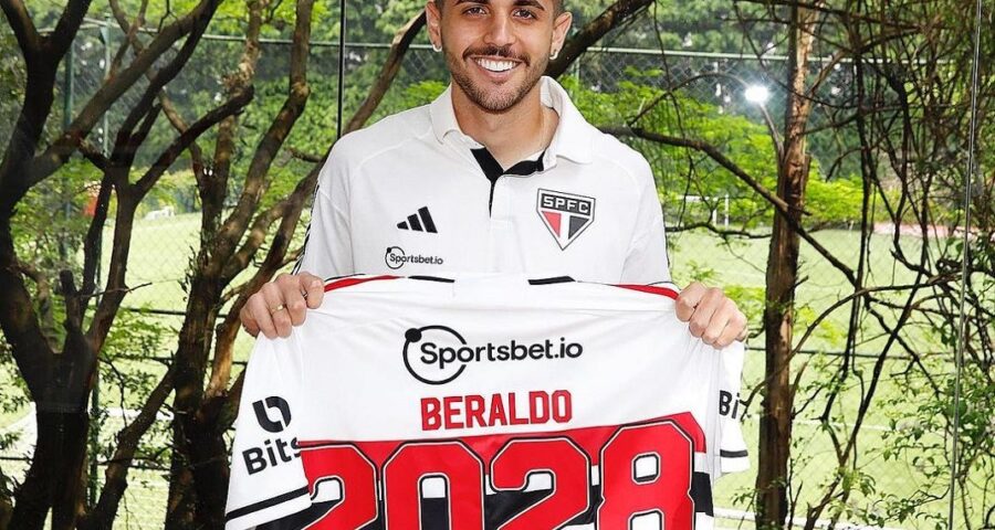 Beraldo renovou contrato com o São Paulo até 2028 - Foto: Reprodução/ @saopaulofc