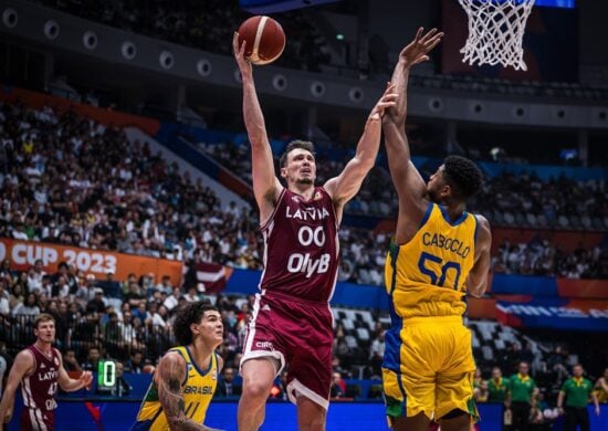 Brasil perde para a Letônia por 104 a 84, na Copa do Mundo de Basquete - Foto: Reprodução/ X @basquetebrasil