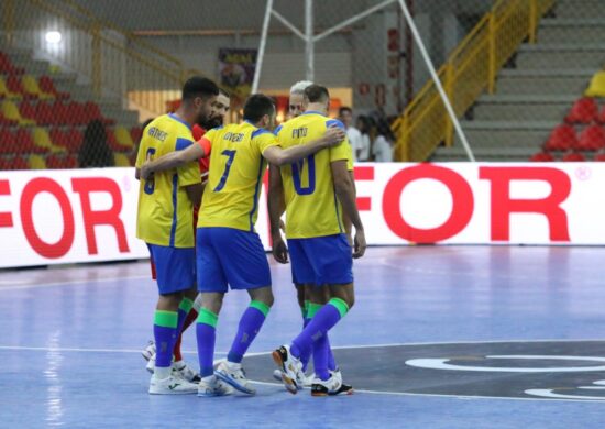 Brasil avança para a semifinal da Copa das Nações de Futsal