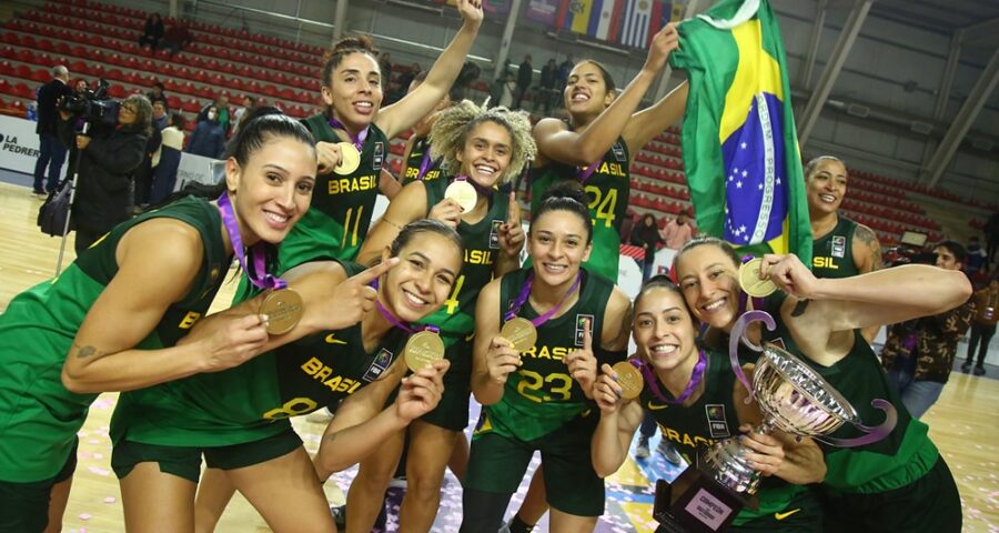 Seleção Feminina de Basquete entra no ranking dos top 10 da FIBA - Foto: Reprodução/ CBB