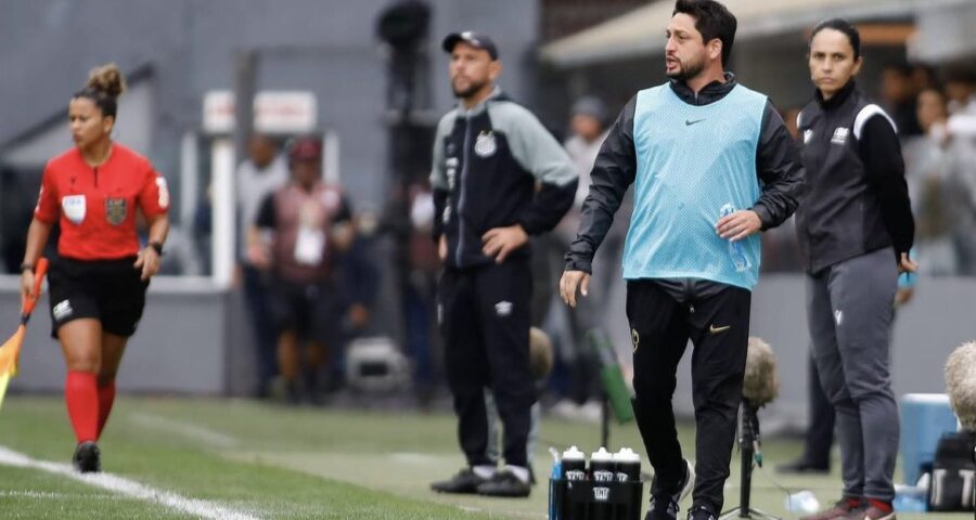 CBF anuncia Arthur Elias como novo técnico da Seleção Brasileira Feminina