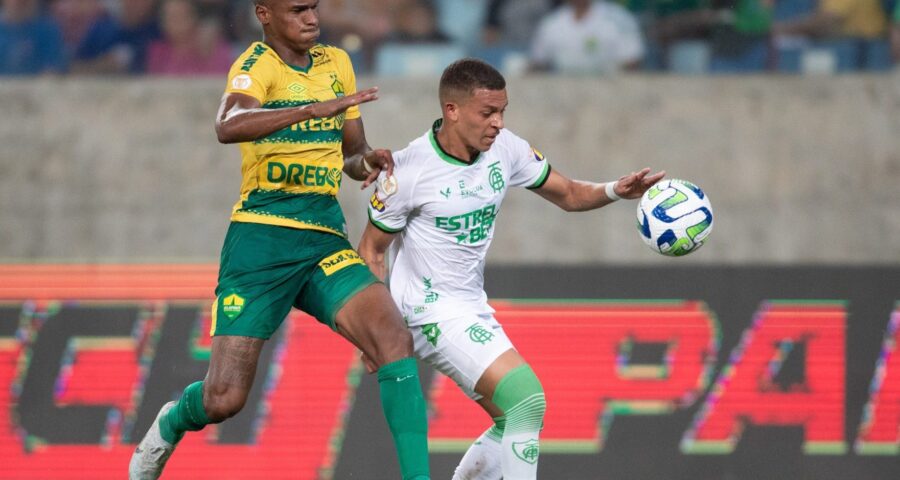 Cuiabá vence o América-MG pela 23ª rodada do Campeonato Brasileiro - Foto: Gil Gomes/Agif - Agência De Fotografia/Agif - Agência De Fotografia/Estadão Conteúdo