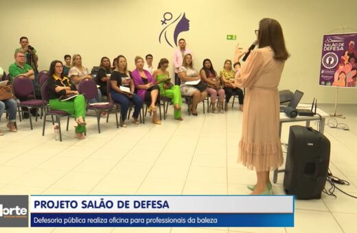 VÍDEO: DPE realiza capacitação sobre Lei Maria da Penha com profissionais da beleza em RR