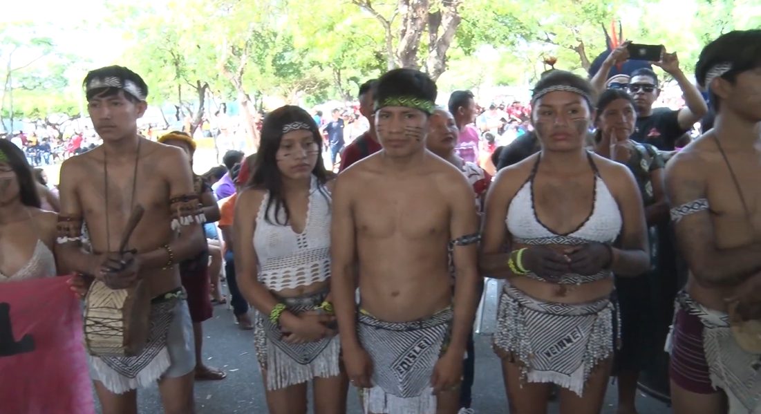 VÍDEO: Indígenas seguem com ato contra Marco Temporal em RR