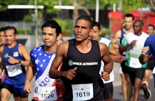 Corrida Internacional da Cidade de Manaus na Ponta Negra - Foto: Altemar Alcantara/Semcom