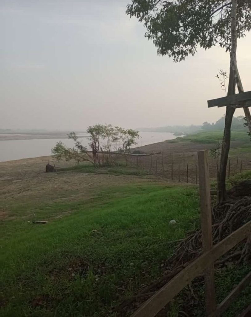 Fumaça em Curari, interior do Amazonas - Foto: Luciete Lira