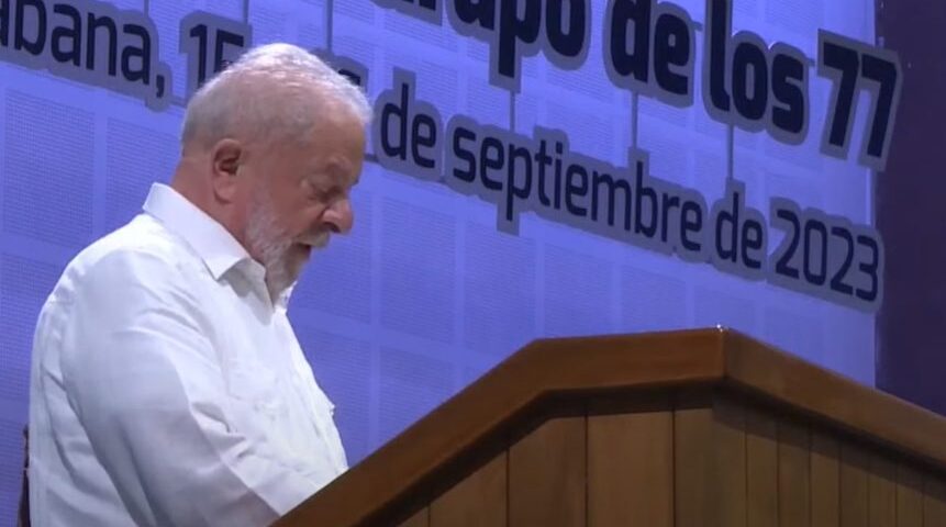 Em Cuba, Lula defende regulamentação de plataformas digitais