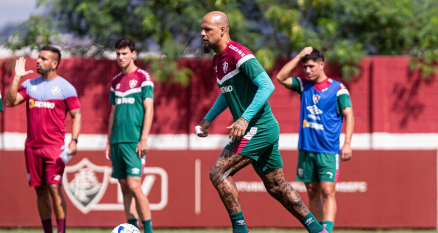 Felipe Melo renova contrato com o Fluminense por mais uma temporada - Foto: Reprodução/ X @FluminenseFC