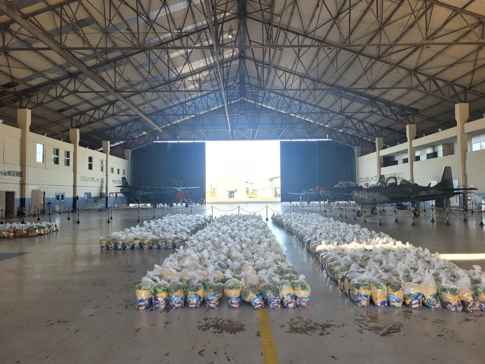 Mais de 100 toneladas de alimentos são entregues a indígenas no mês de agosto - Foto: Ascom/Forças Armadas