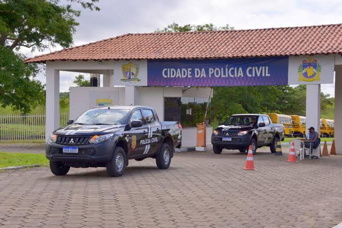 Professor do estado é preso por estuprar três alunos em Roraima