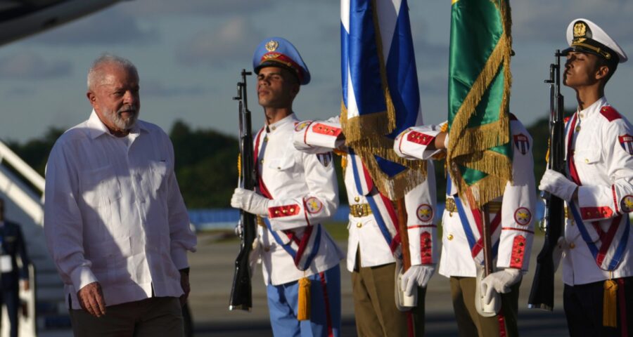 Lula critica embargo dos EUA contra Cuba