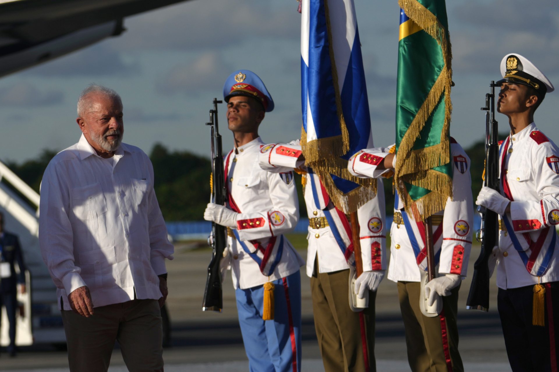 Lula critica embargo dos EUA contra Cuba