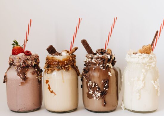 Degustadores de milkshake testam conhecimento para ganhar brindes - Foto: Reprodução/Canva