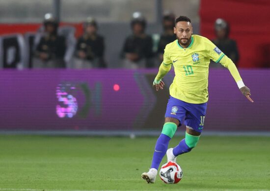 Neymar conquista marca histórica com a camisa da Seleção Brasileira - Foto: Reprodução/ Vitor Silva/CBF