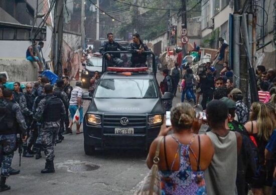 Pesquisa estima R$ 14 milhões em prejuízos causados pelas ações polícias em favelas