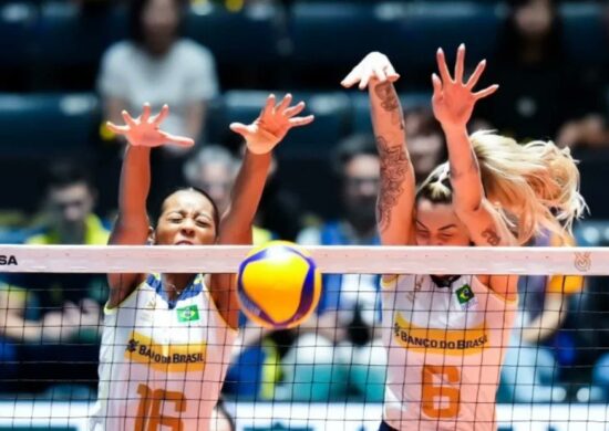 Seleção feminina vence a Bulgária, por 3 sets a 2, no Pré-Olímpico - Foto: Reprodução/ X @volei