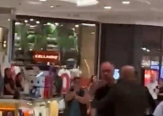 Vídeo: vice-presidente do Flamengo, Marcos Braz, agride torcedor em shopping no RJ