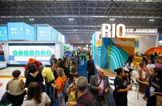 Movimentação de visitantes na ABAV Expo 2023, a maior feira de turismo da América Latina - Foto: Fernando Souza/Estadão Conteúdo