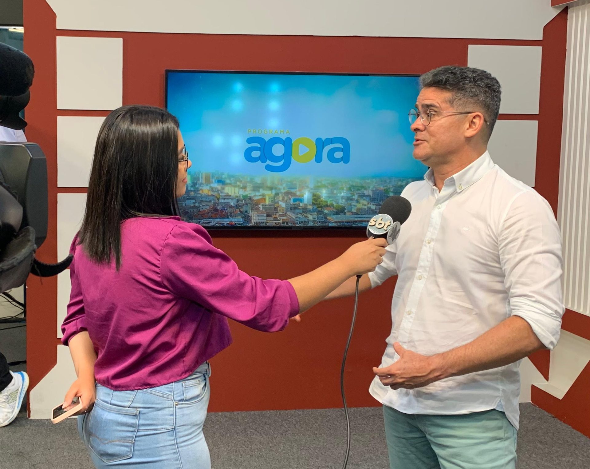 Prefeito David Almeida em entrevista no GNC - Foto: Rebeca Nunes/Portal Norte