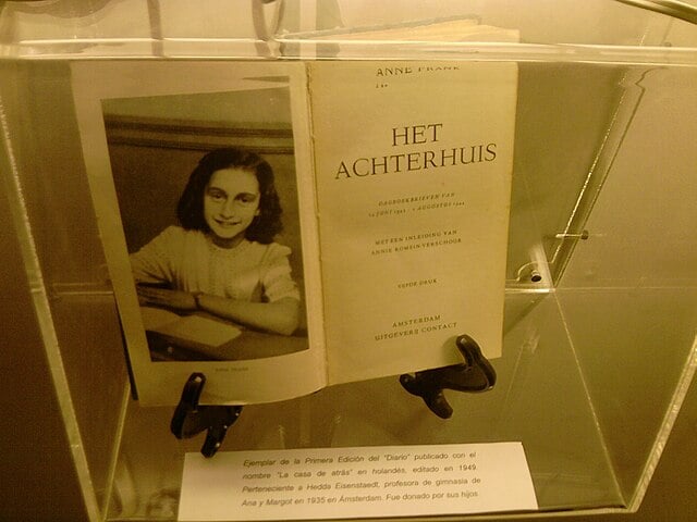 diario-de-anne-frank-professora-texas-foto-reproducao-wikimedia-gonzalort1