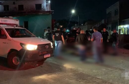 Homem é executado a tiros e tem corpo jogado no meio da rua em Manaus - Foto: Reprodução/TV Norte Amazonas