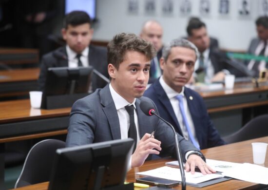 Deputado Nikolas Ferreira (PL - MG) na comissão - Bruno Spada/Câmara dos Deputados