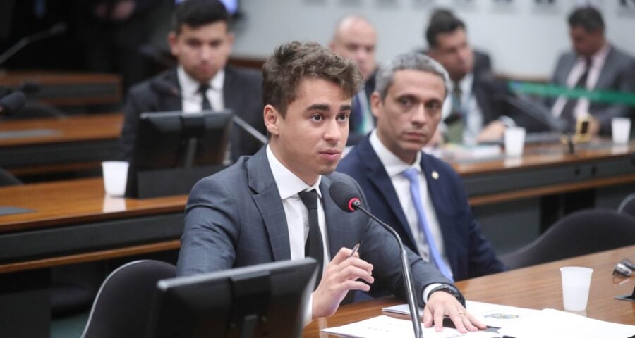 Deputado Nikolas Ferreira (PL - MG) na comissão - Bruno Spada/Câmara dos Deputados