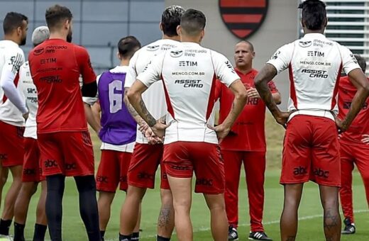 Dez times da Série do Brasileirão se enfrentam neste sábado - Foto: Reprodução/ Instagram @flamengo