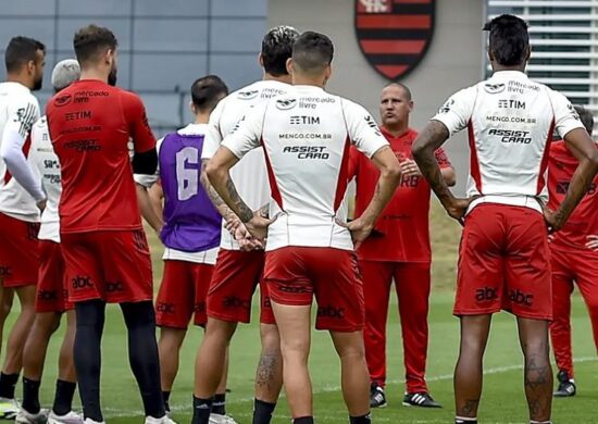 Dez times da Série do Brasileirão se enfrentam neste sábado - Foto: Reprodução/ Instagram @flamengo