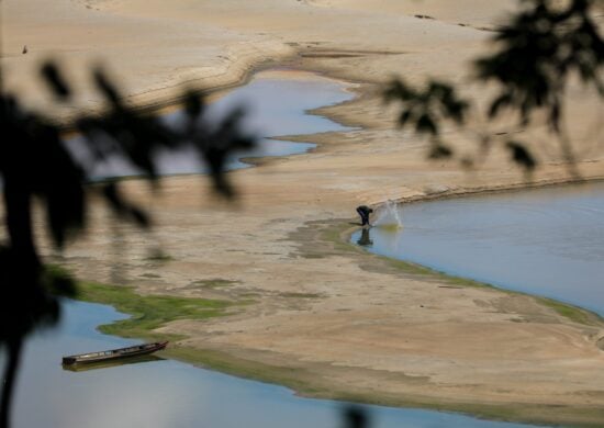 Seca nos rios afeta todos municípios do Amazonas - Foto: Alex Pazuello/Secom