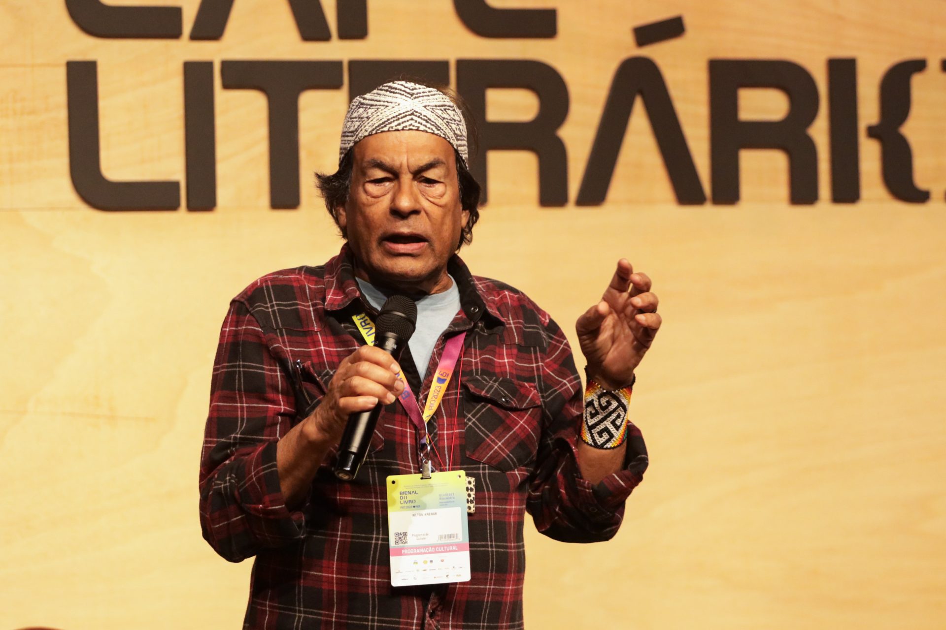 Ailton Krenak é o primeiro autor indígena imortal na Academia de Letras