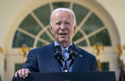 O presidente dos Estados Unidos, Joe Biden no Rose Garden da Casa Branca, em Washington (DC) - Foto: Evan Vucci/Associated Press/Estadão Conteúdo