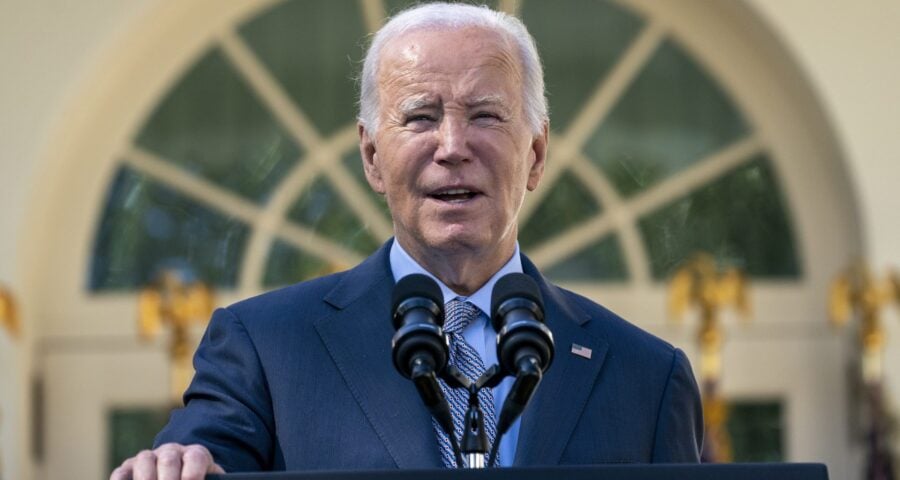 O presidente dos Estados Unidos, Joe Biden no Rose Garden da Casa Branca, em Washington (DC) - Foto: Evan Vucci/Associated Press/Estadão Conteúdo