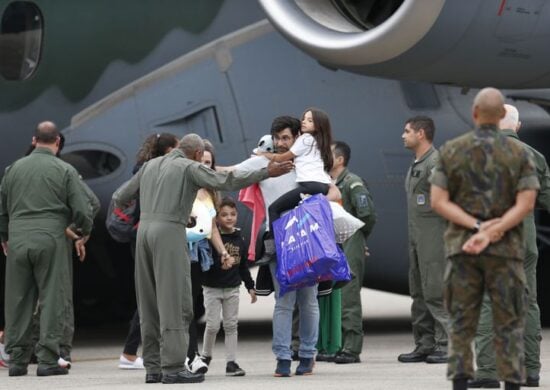 Brasileiros recebem auxílio psicológico ao retornarem de Israel e Gaza -Foto Paulo Pinto/Agência Brasil