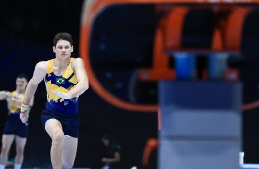 Diogo Soares esta entre o Top 10 no individual do Mundial de Ginástica - Foto: Reprodução/ X @timebrasil