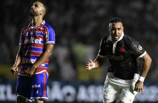 Payet, do Vasco, comemora o seu gol na partida realizada no Estádio de São Januário - Foto: André Fabiano/Código19/Estadão Conteúdo