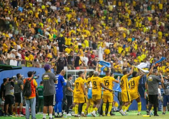 Partida ocorre na Arena da Amazônia, neste domingo, 15