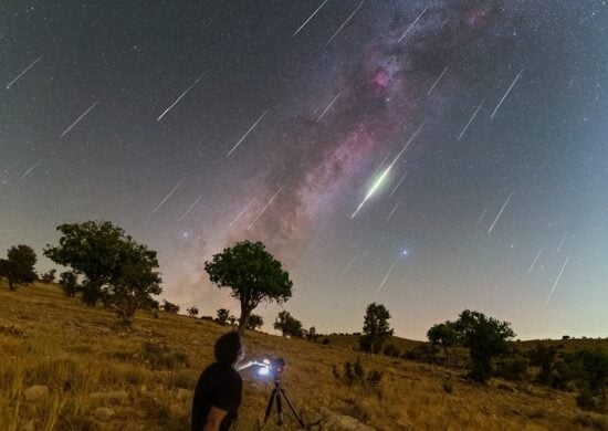 Chuva de meteoros tem pico neste sábado (21); saiba como observar