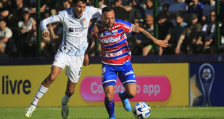 LDU venceu nos pênaltis - Foto: Pool Pelaez Burga/ Dia Esportivo/ Estadão Conteúdo