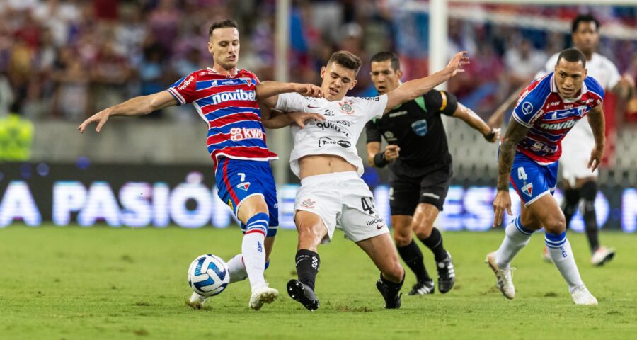 Fortaleza bate o Corinthians e está na final da Sul-Americana