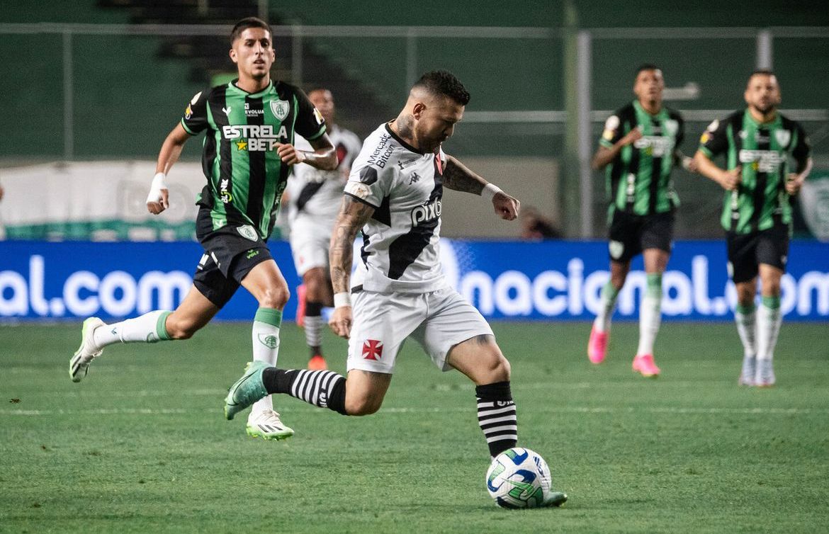 Em sua primeira passagem por São Januário, em 2019, Rossi participou de 29 jogos pelo clube - Foto: Leandro Amorim / Vasco da Gama