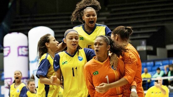 Estudantes tocantinenses ficaram em segundo lugar após competição emblemática de futsal