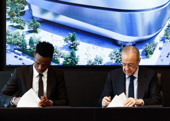 Real Madrid anuncia renovação do contrato de Vinicius Junior - Foto: Reprodução/ X @realmadrid